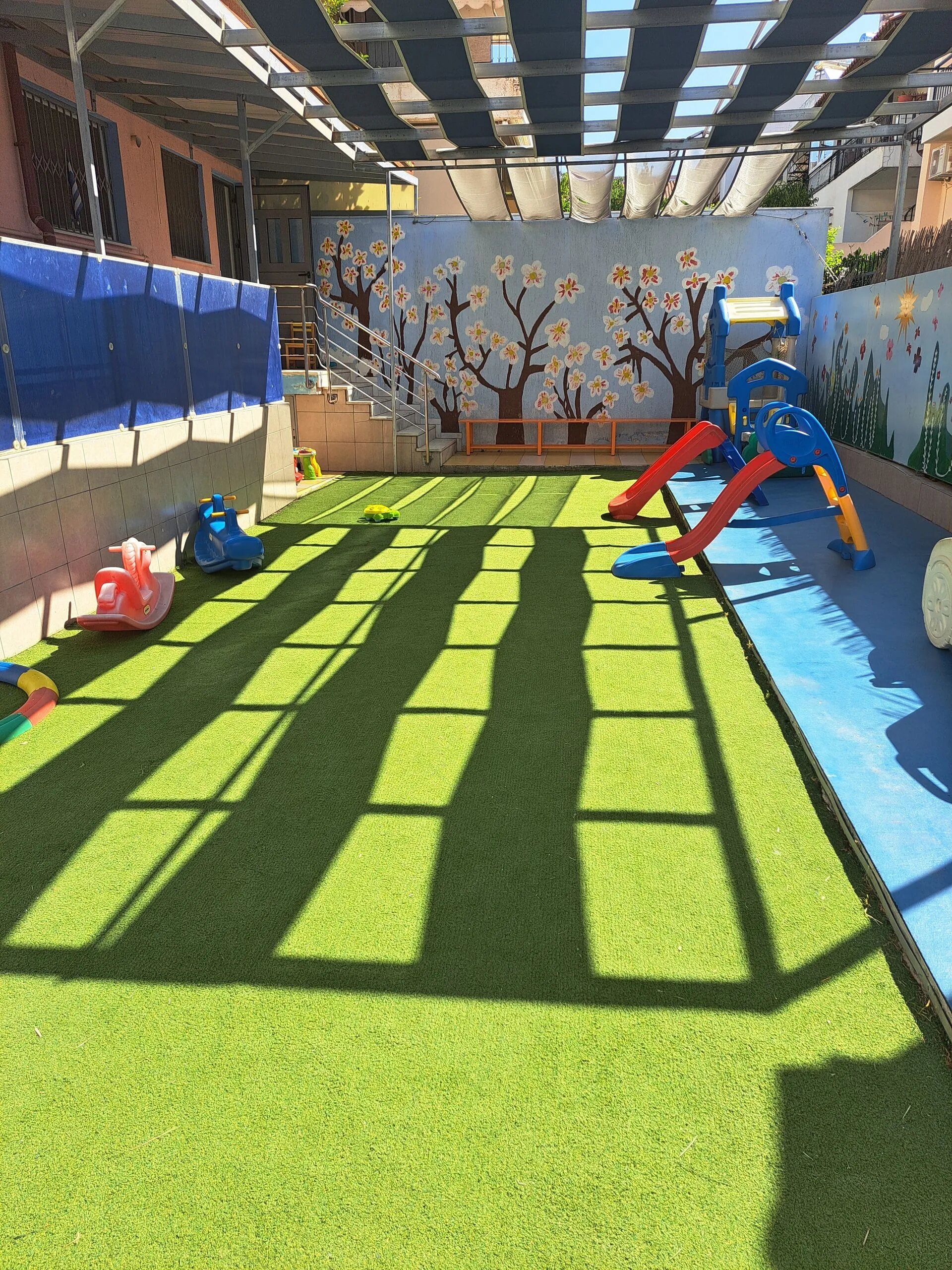 Πρότυπος Βρεφονηπιακός Σταθμός "Play - Town" - Βριλήσσια