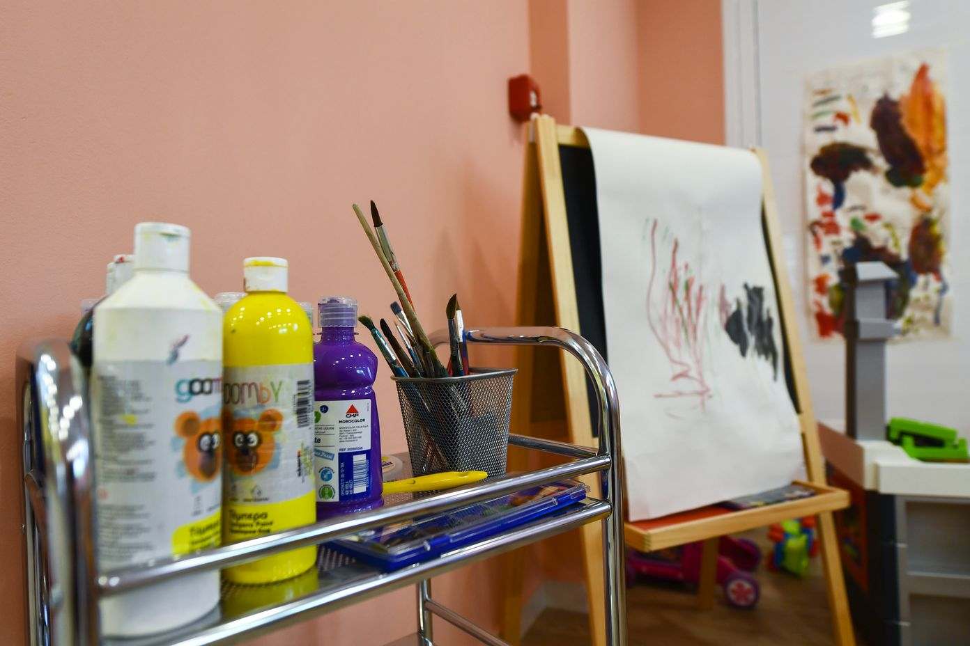 Παιδικός σταθμός και νηπιαγωγείο - "Χαρούμενη Αγκαλιά" - Γλυφάδα