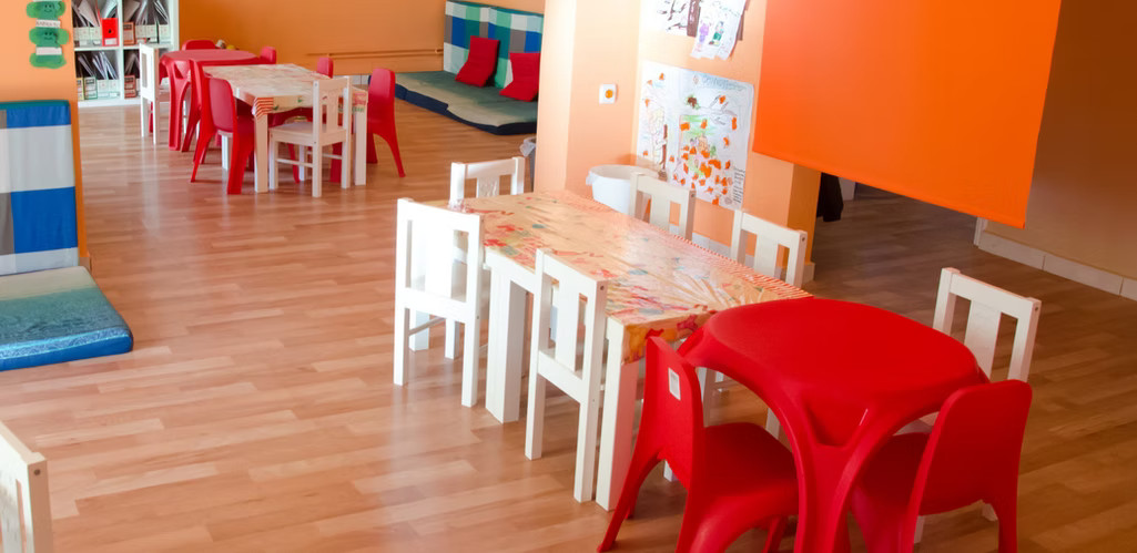 Παιδικός σταθμός και νηπιαγωγείο -ΠΥΡΑΜΙΔΑ - Ελληνικό