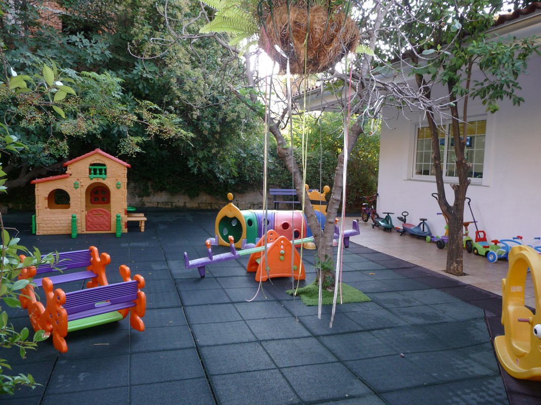 Ελληνοαγγλικός παιδικός σταθμός -The Cottage Νηπιαγωγείο - Χαλάνδρι