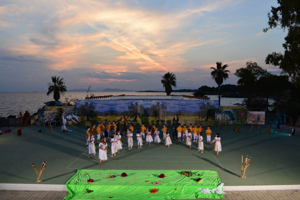 Παιδικός σταθμός και νηπιαγωγείο - "Το σπίτι των μικρών" - Άλιμος