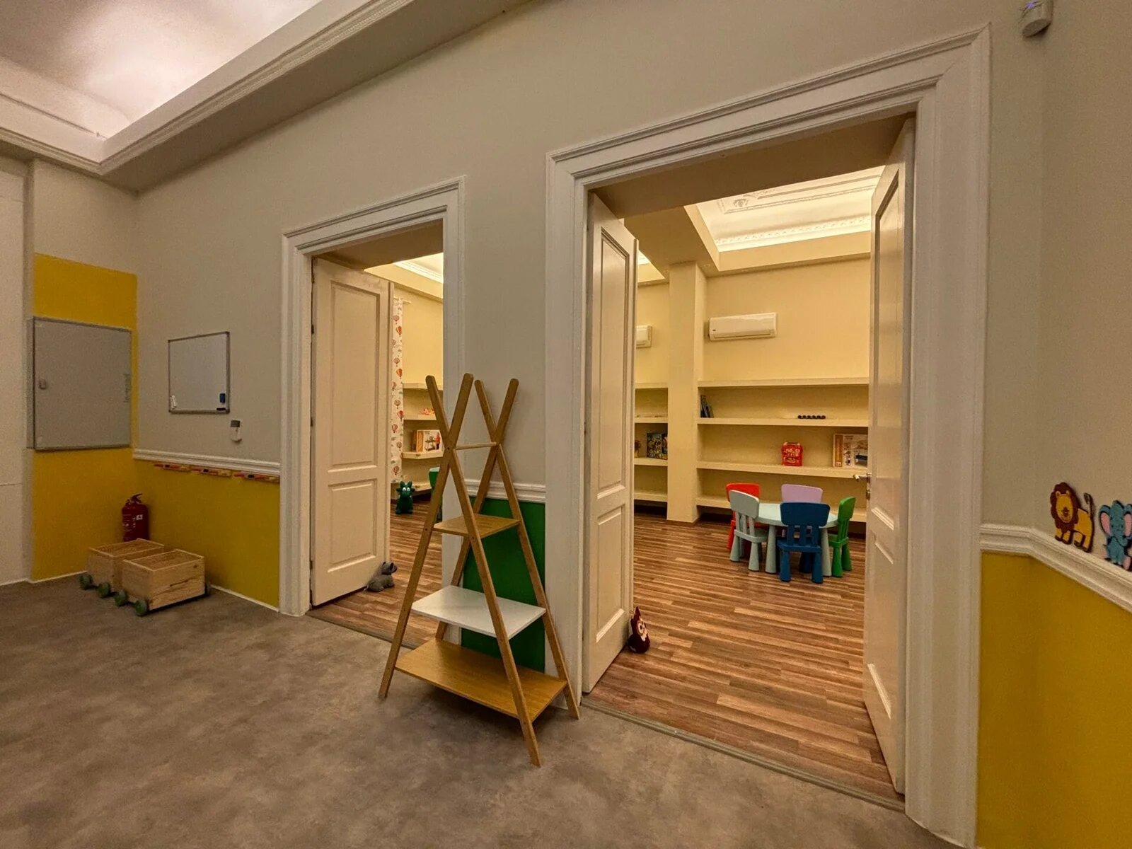 Παιδικός σταθμός και νηπιαγωγείο - "Πεταλούδα" - Χαλάνδρι