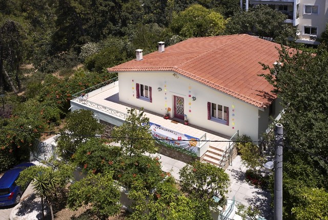 Kέντρο προσχολικής αγωγής - "Λουλουδοχώρα" - Χαλάνδρι