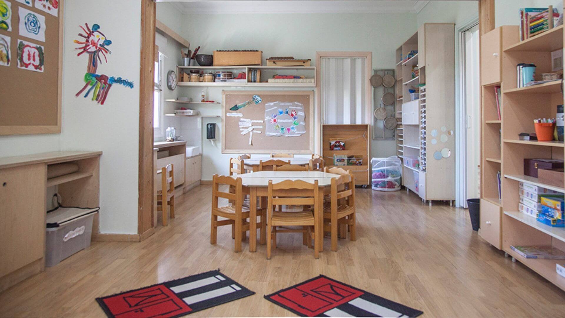 Παιδικός σταθμός και νηπιαγωγείο - "Ντίνα Καψάλη" - Μελίσσια